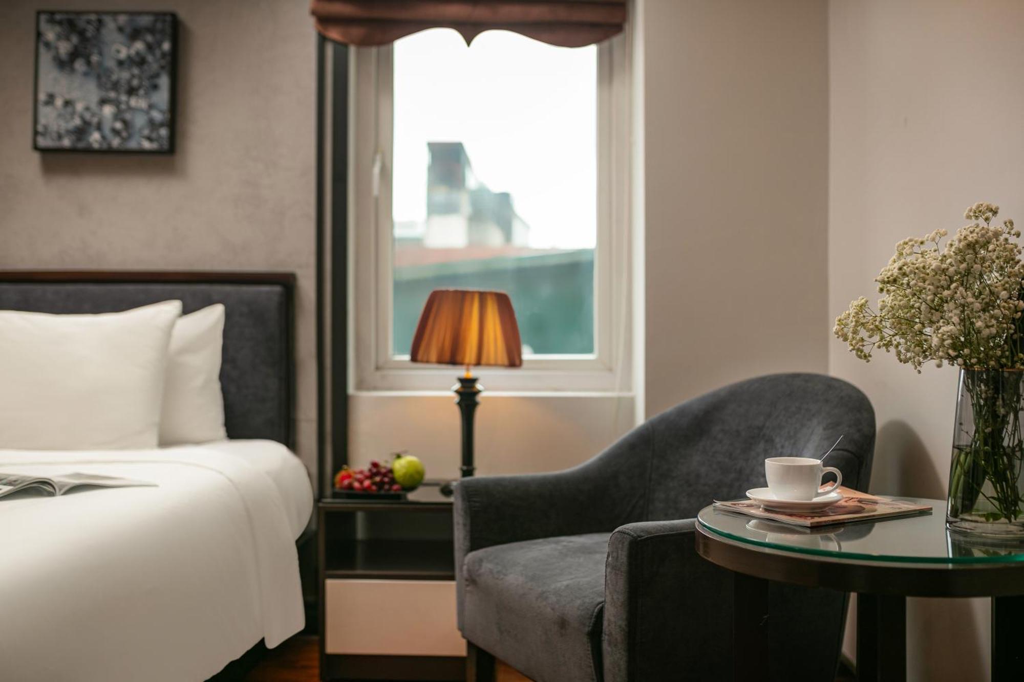 Golden Sun Suites Hotel Hanoi Exterior foto